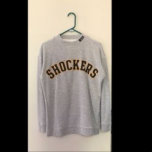 Sweatshirt